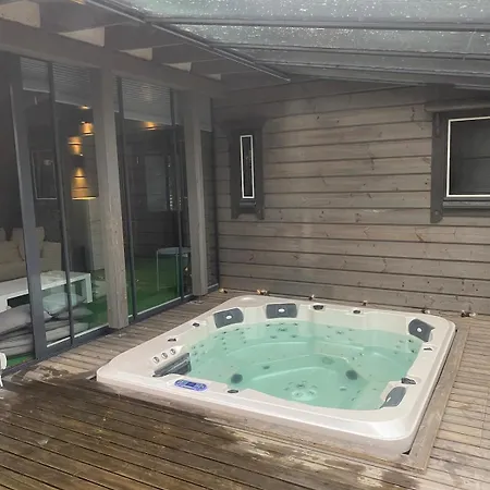 In Yyteri Sauna, Views, Hot Tube And